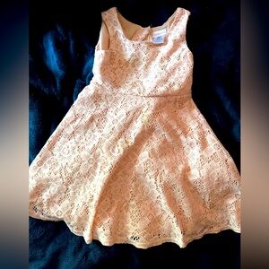 Girl size 4 sleeveless dress